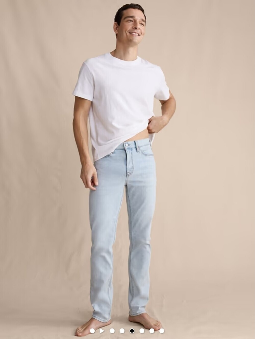 ❤ BANANA REPUBLIC SLIM TRAVEL JEANS, 32